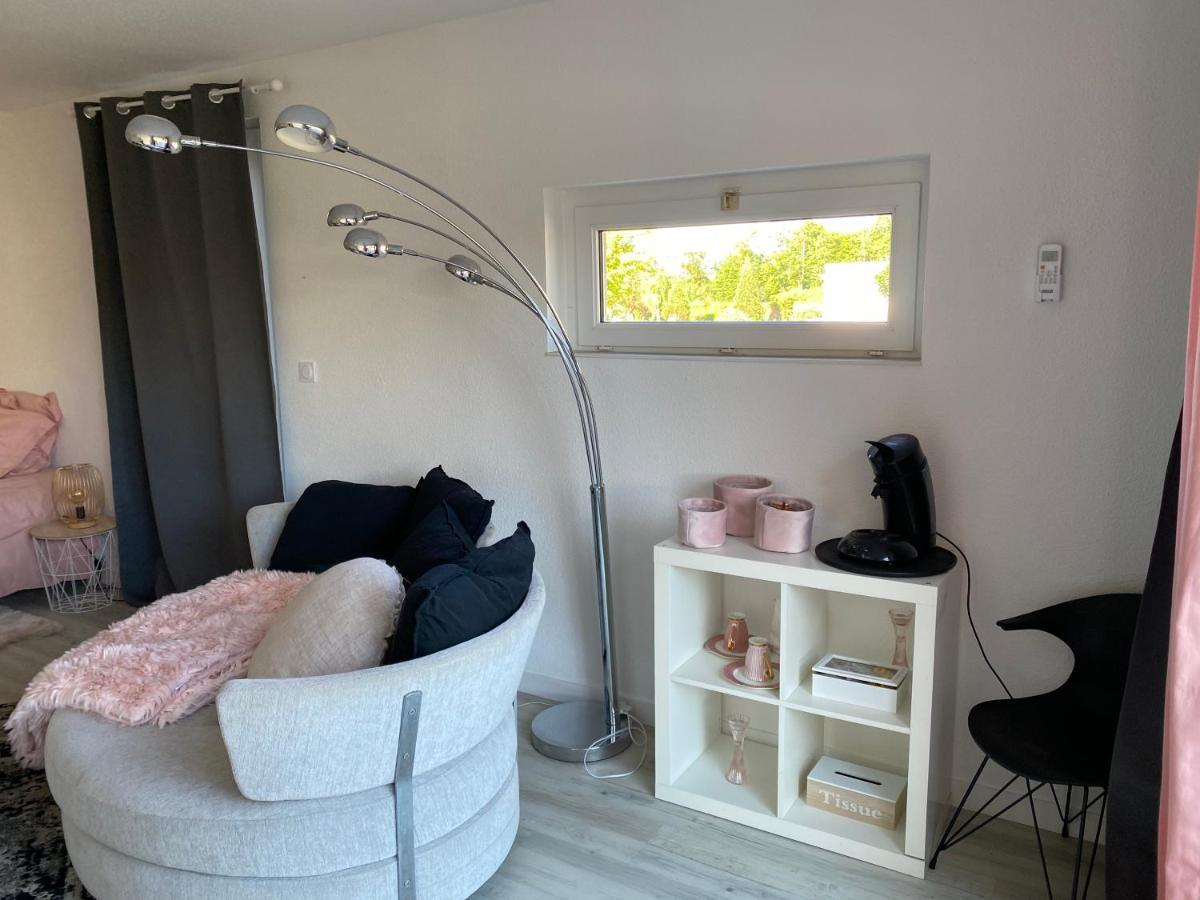 Agreable Chambre D'Hote Calme Avec Piscine Souvans Exterior foto